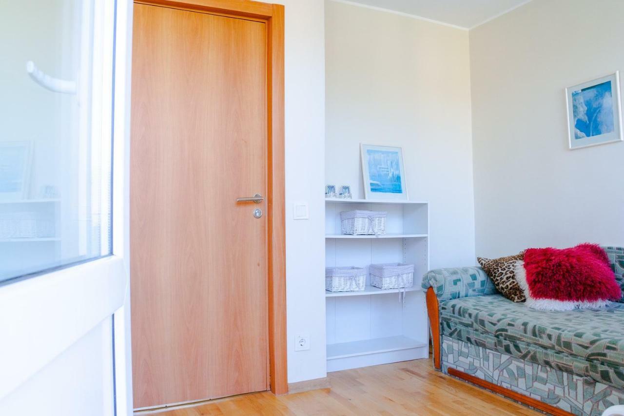 White Camomile Condo ซเวนตายิ ภายนอก รูปภาพ