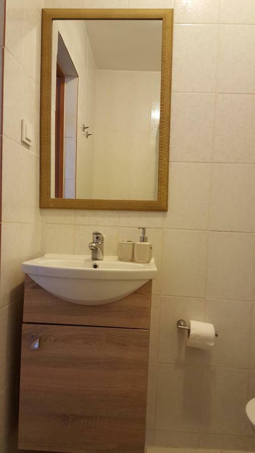 White Camomile Condo ซเวนตายิ ภายนอก รูปภาพ